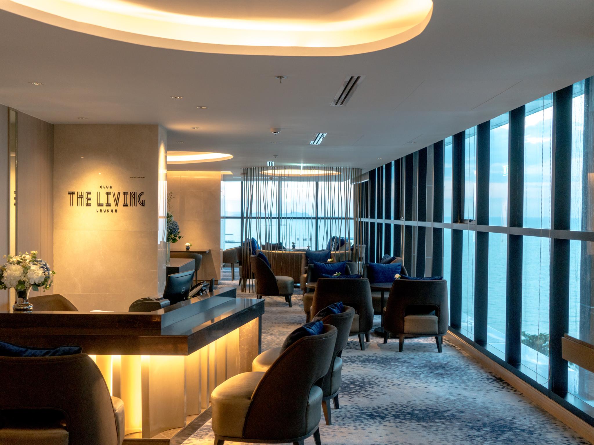 Mytt Hotel Pattaya - Sha Extra Plus Kültér fotó The Living